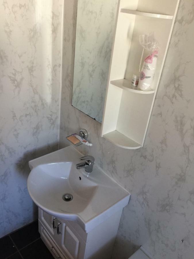 Travis House One Apartman Burnley Kültér fotó